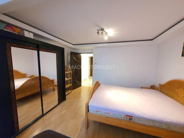 Apartament spatios ,centrala,termen lung - 13