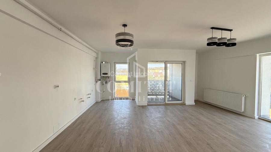 Preț excelent | Apartament cu 3 camere, 2 băi | Dâmbul Rotund - 2
