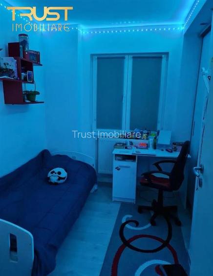 4 Camere I Boxa I zona Hotel Royal - 11