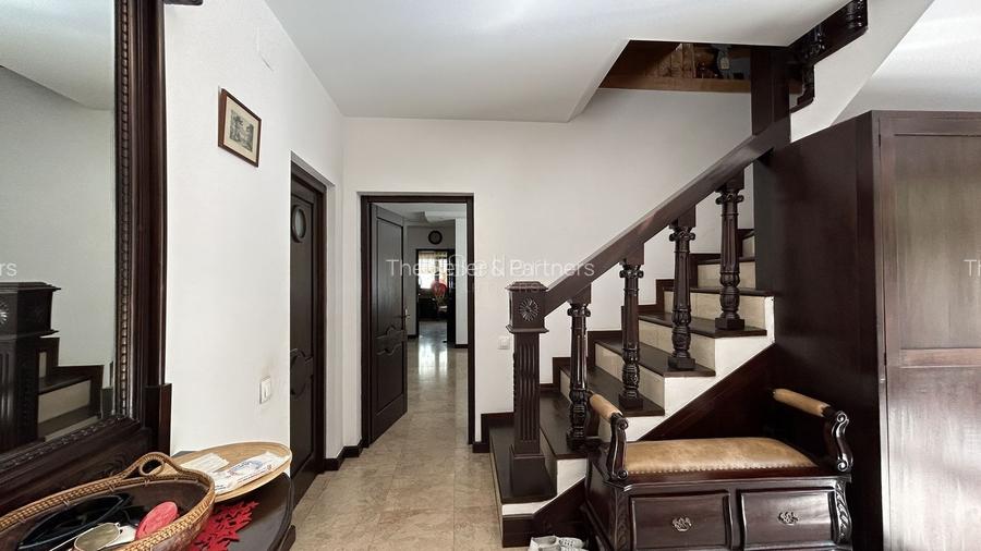 Zona Linistita Structura Generoasa - 32