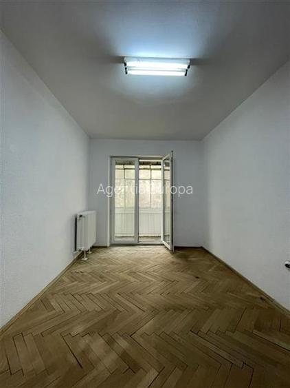 Apartament cu 2 camere de vanzare zona centrala -Tulcea - 2