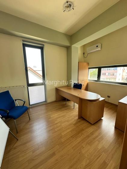 De inchiriat spațiu birouri modern, bine organizat, in zona Elisabetin. - 5