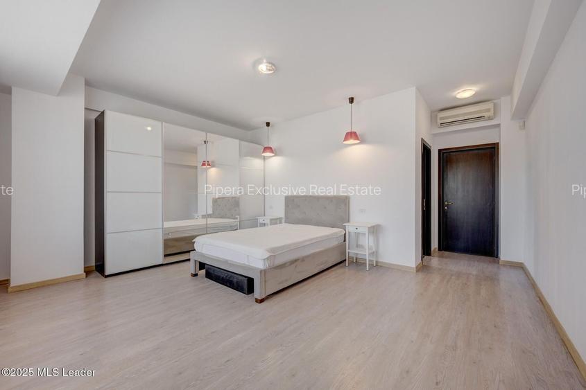 Space, light, and comfort for your family. FIRST RENTAL - 15