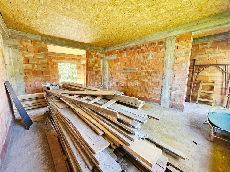 Casă la roșu cu 4 camere, 122 mp utili, teren 465 mp – Băicoi - 21