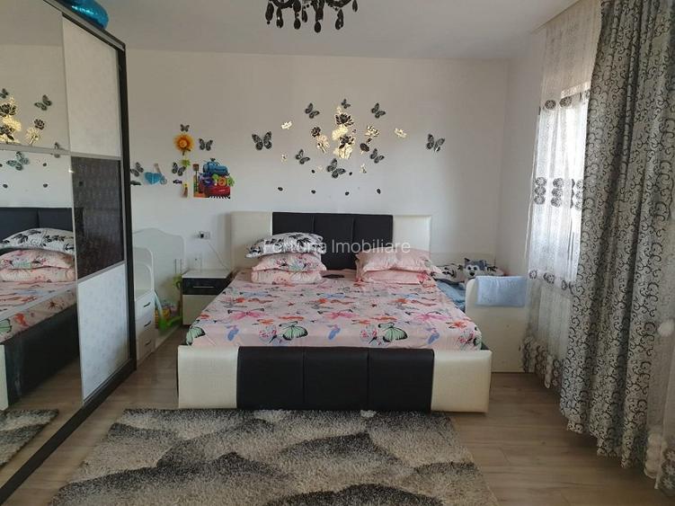 Vila P+M, si spatiu comercial - 6