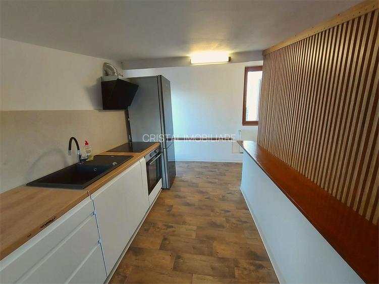 Penthouse 3 camere, 105 mp, terasa 15 mp, zona Eminescu, bloc nou - 4