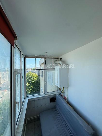 City park mall-apartament 3 camere decomandat cu gaze - 11