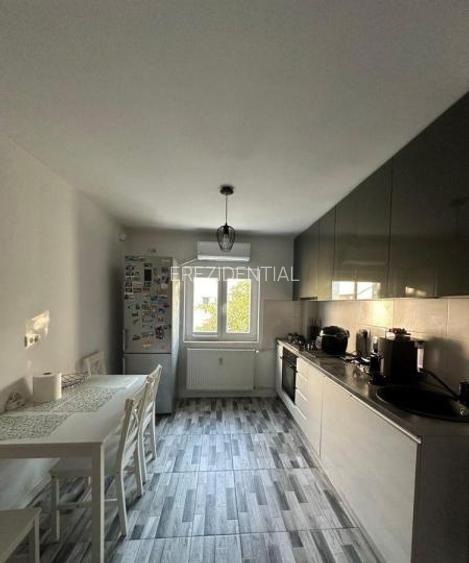 APARTAMENT 3 CAMERE SEBASTIAN PARC-RAHOVA - 4