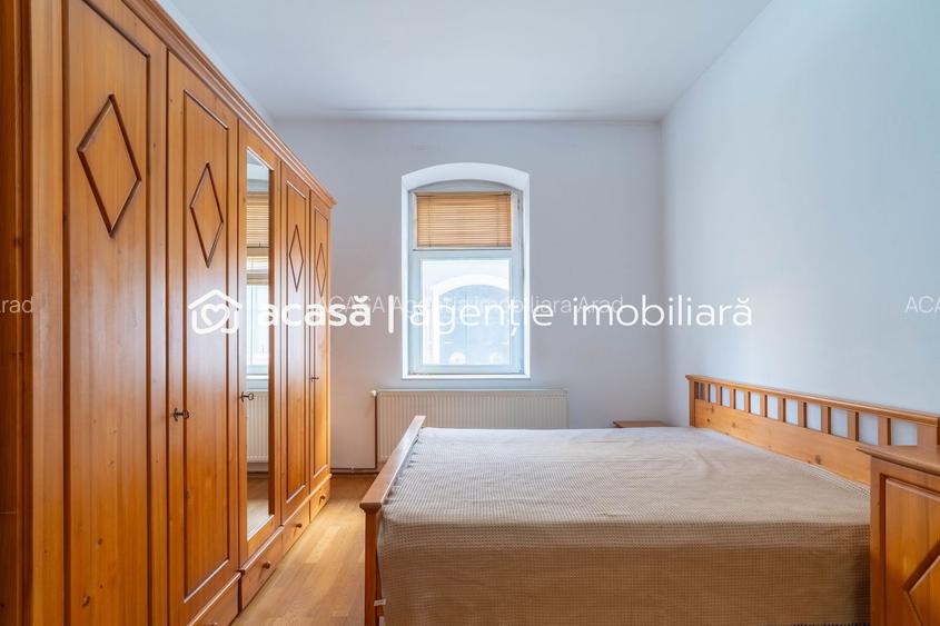 Apartament central la casă, spațios, ideal pentru familie numeroasă. - 15