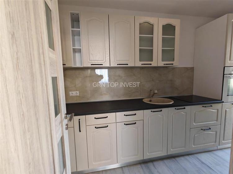 Apartament modern 3 camere si balcon etaj 1 Strand - 11