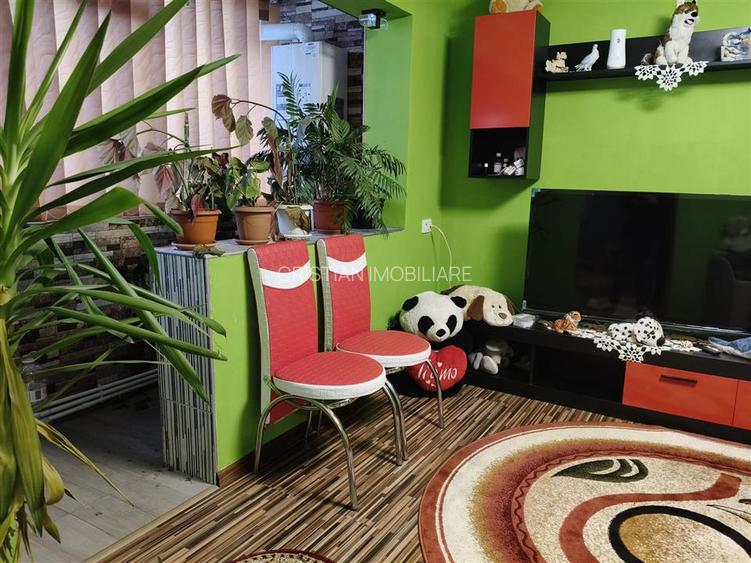 RENOVAT RECENT! AP 4 camere, Viziru 1, Etaj 1, Confort 2 - 60 mp - 3