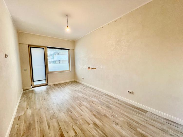 De închiriat | 2 camere | Royal Town | Liber | Etaj 4 - 4