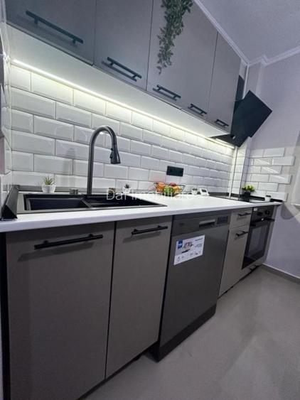 Zona Centrala- Timpuri Noi -Tineretului - 2camere -centrala proprie - 17