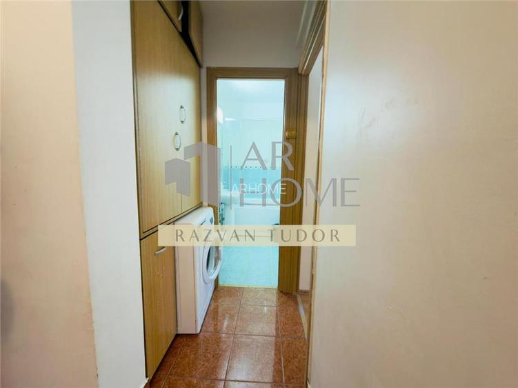Apartament 2 camere, centrala proprie , Ploiesti , zona 9 mai - 12