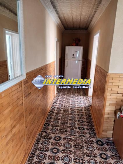 Casa de vanzare cu 4 camere in Cetate S+P+E zona Schit cu teren aferent 800 mp - 2