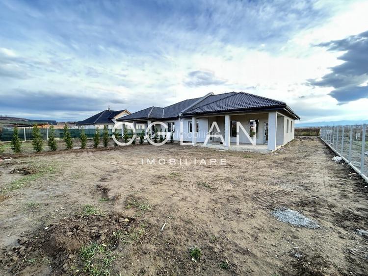 Casa tip duplex , curte libera 340 mp, Cristian  - 5