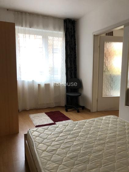 Apartament 2 camere in centru cu parcare proprie in curtea interioara - 11