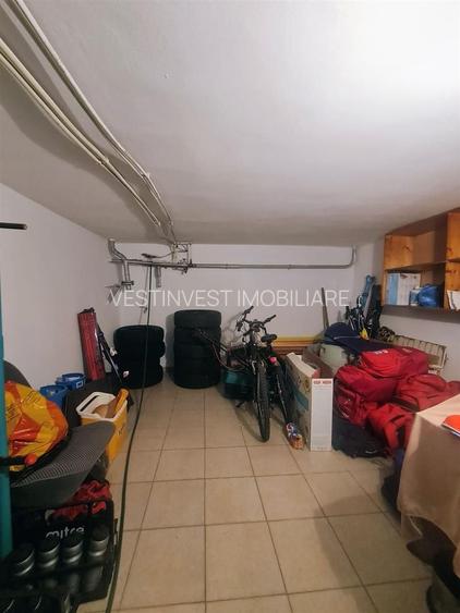Casa D+P+E  zona Garii Oradea - 18