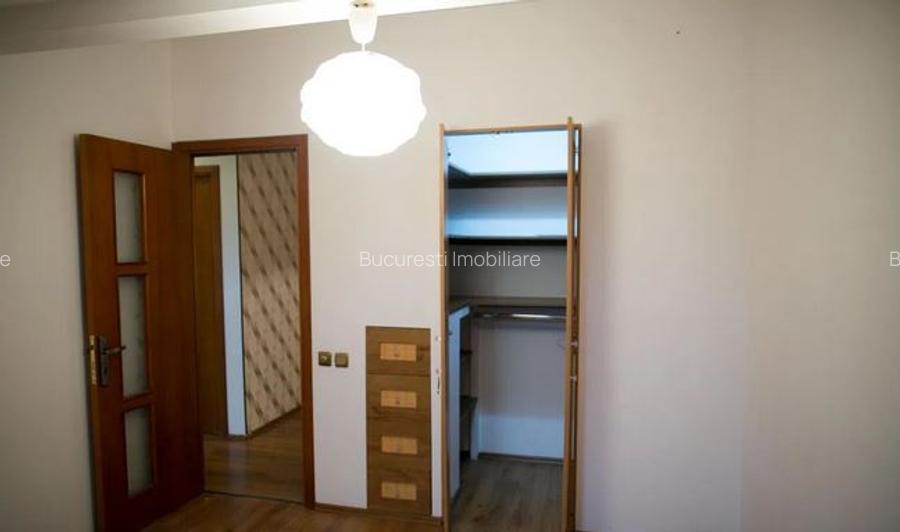 Vila,4 Camere,Baneasa,2004,centrala,boiler,2 bai,130mp,loc de parcare - 9