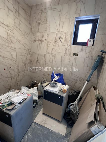 Casa noua cu 4 camere finisata in Sard 105 mp cu teren de 500 - 12