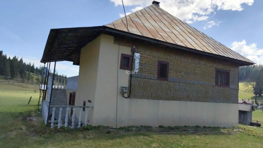 Oportunitate Apuseni: 7553mp cu parau, casa, anexe la 2km de Ghețarul Scarisoara - 6