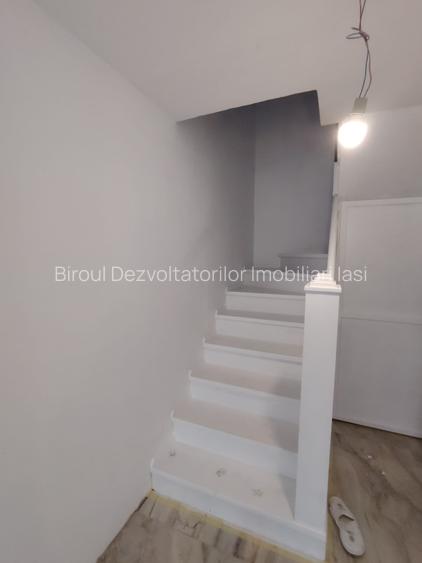 Casa  mare, luminoasa, spatioasa cu 5 camere, doua bai, 400 mp teren, Bucium - 16