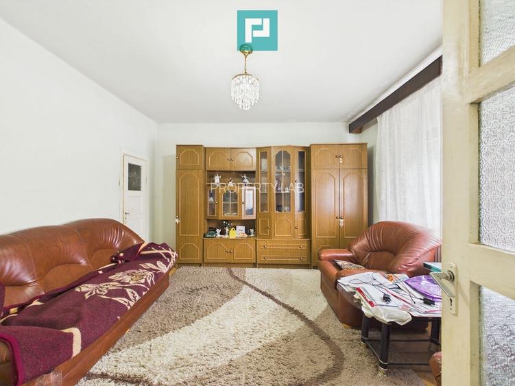 Casă cu 7 camere, ideală pentru familie, Grădiște - 14