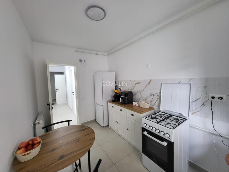 Apartament 3 camere in Tractorul, etaj 1, mobilat,utilat, loc parcare, bloc 2023 - 2