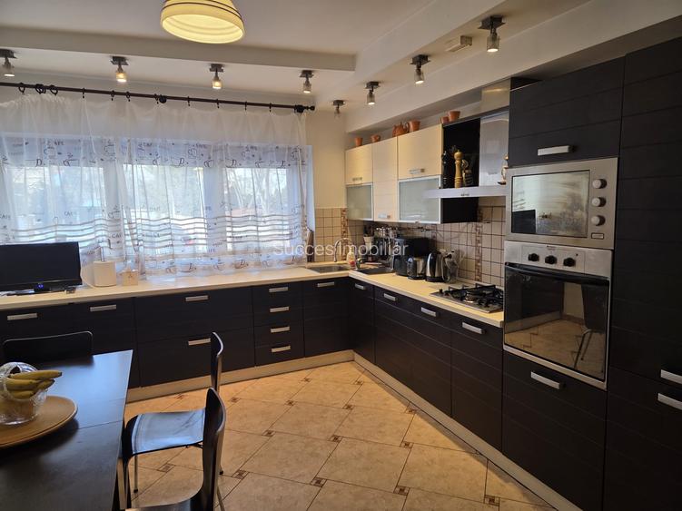 OZANA-AUCHAN TITAN,VILA SUPERBA,P+2,400MP,VECINI VIP, 1.050.000EURO - 4