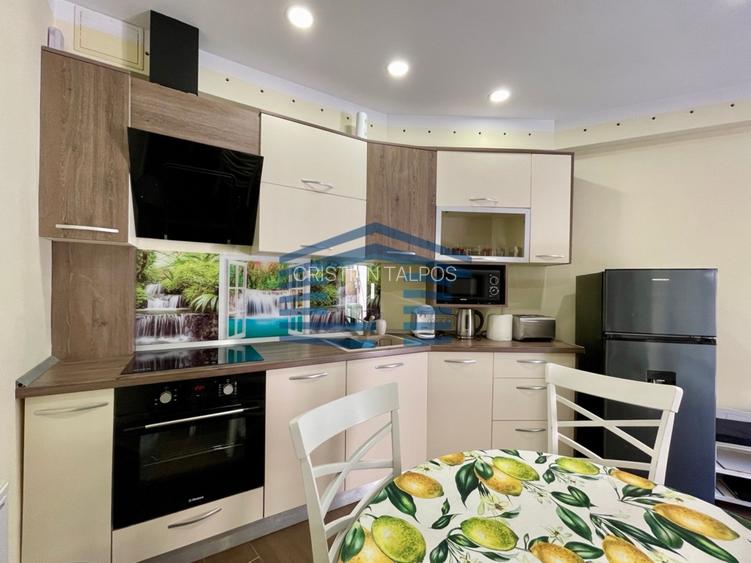 Casă în Schei - 2 Apartamente individuale  - Terasă + view Tâmpa -COMISION 0% - 2