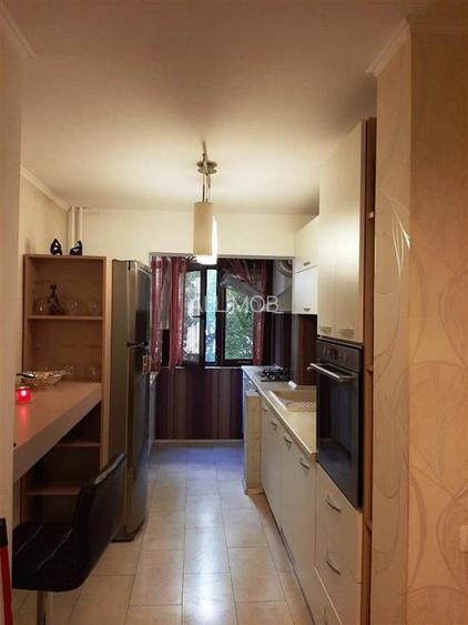 Apartament 3 camere in Ploiesti, zona Bulevardul Bucuresti - 12