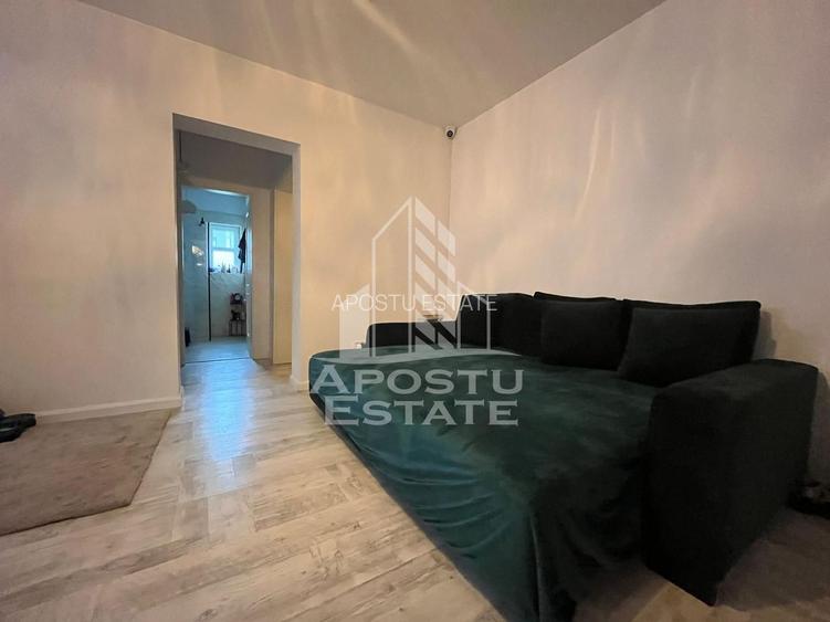 Apartament cu 3 camere, semidecomandat, in Dumbravita - 4