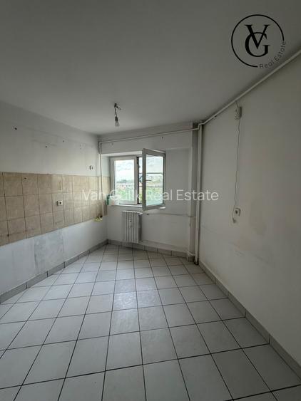 Apartament 4 camere | 13 septembrie | Bloc 1990 - 10