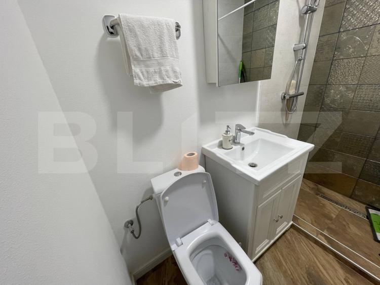 Apartament 4 camere, 70 mp, zona Decebal