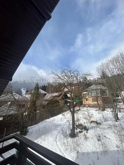 Vilă Impunătoare de Vânzare în Bușteni - Ideală pentru Investiție - 22