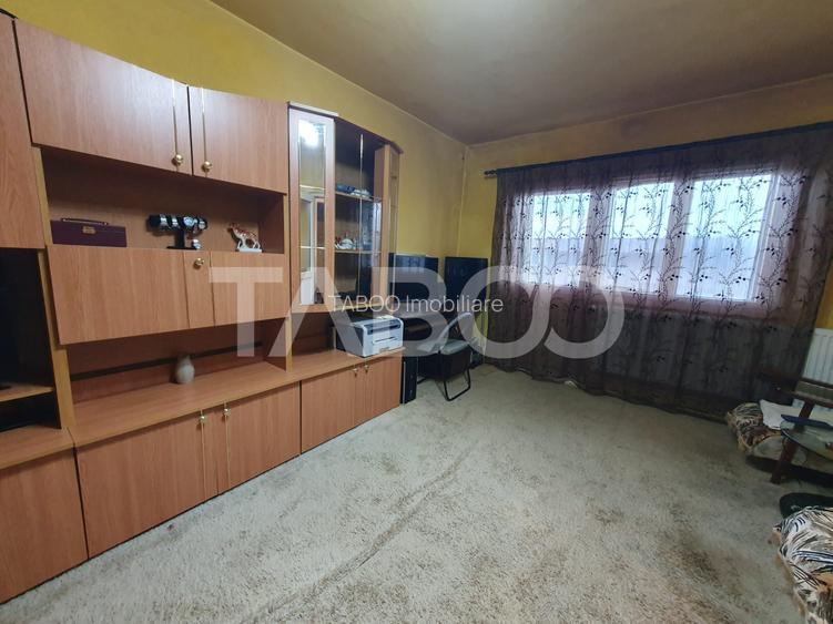 Apartament 2 camere decomandat 54 mp zona Bulevardu Unirii etaj 4 - 2