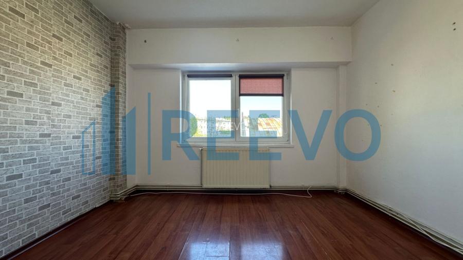 Apartament două camere, etaj 2, Str. Frasinului COMISION 0% - 11