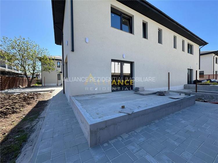 [Teren 300 mp] Vila cu 3 camere - 3 bai | Primarie - 5