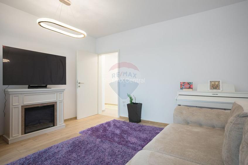 Apartament cu 3 camere decomandat, boxă și parcare la Casa Nobel - 15