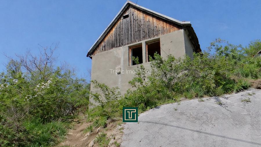 Casă de vânzare cu teren 874 mp –  ideală pentru casă de vacanță, Covasant - 2