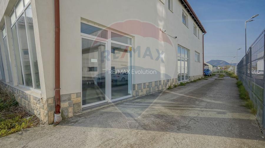 Spațiu comercial de 520mp de închiriat în zona Uzina 2 - 34