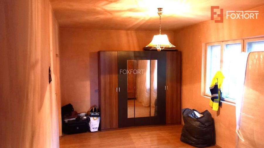 Casa individuala + hala de vanzare in Grabat  - 18