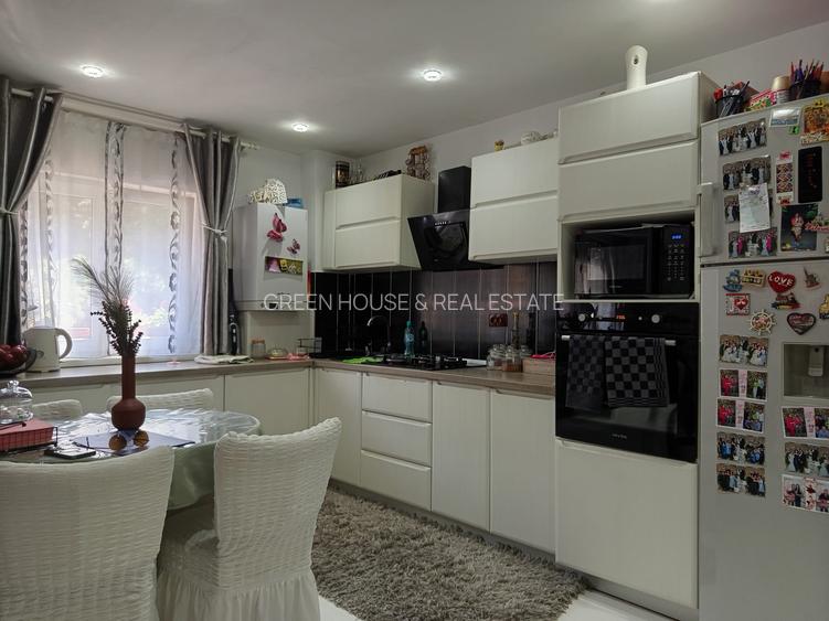 Apartament 3 camere,decomandat,parter+curte interioara, zona Progresu - 4