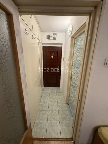 Garsoniera de vanzare-zona Drumul Taberei - 2