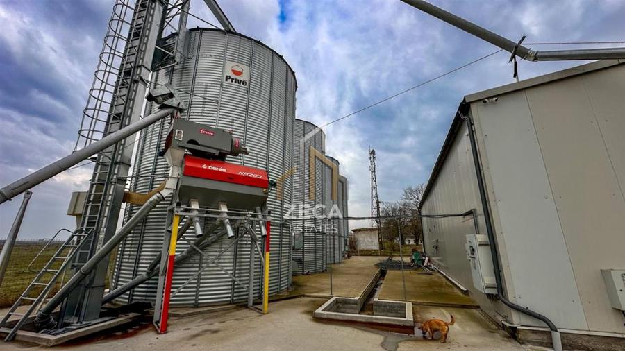 Siloz cu 880 tone capacitate totala (4 celule) si 1650mp teren - 2