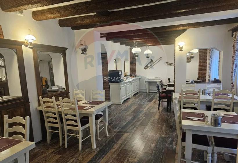 Hotel / Pensiune cu 10 camere de vânzare - afacere la cheie - 3