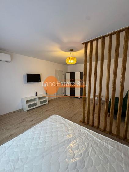 Studio Lujerului-Virtutii ( 1 minut tramvai- 8 minute metrou ) - 2