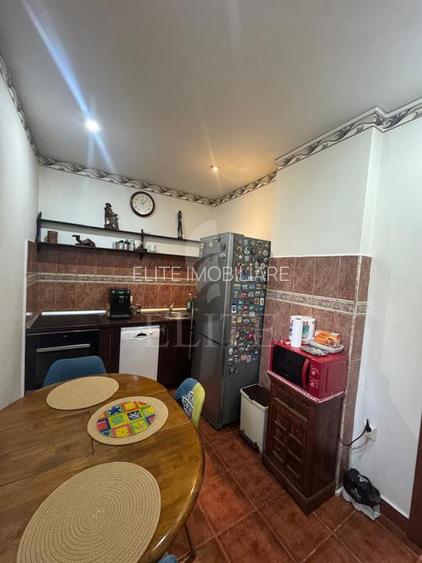 Apartament 3 camere în zona ANDREI MURESANU - 11