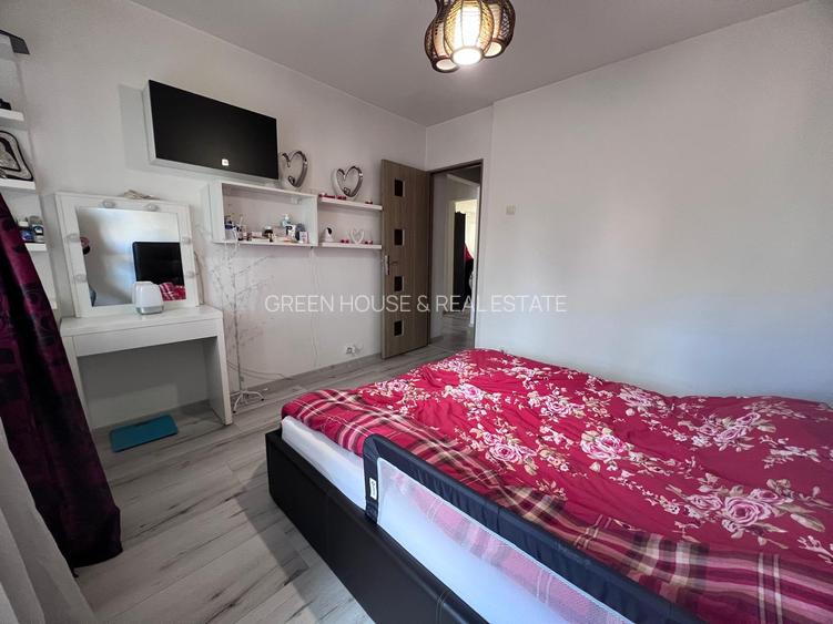 Apartament 4 camere,et 3, zona Liceul Auto - Deva - 13