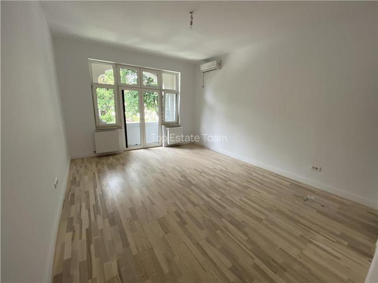 Vila de inchiriat in zona Capitale, office/rezidenta - 19